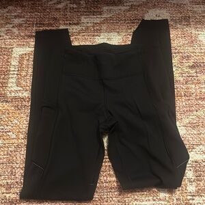 black lululemon leggings